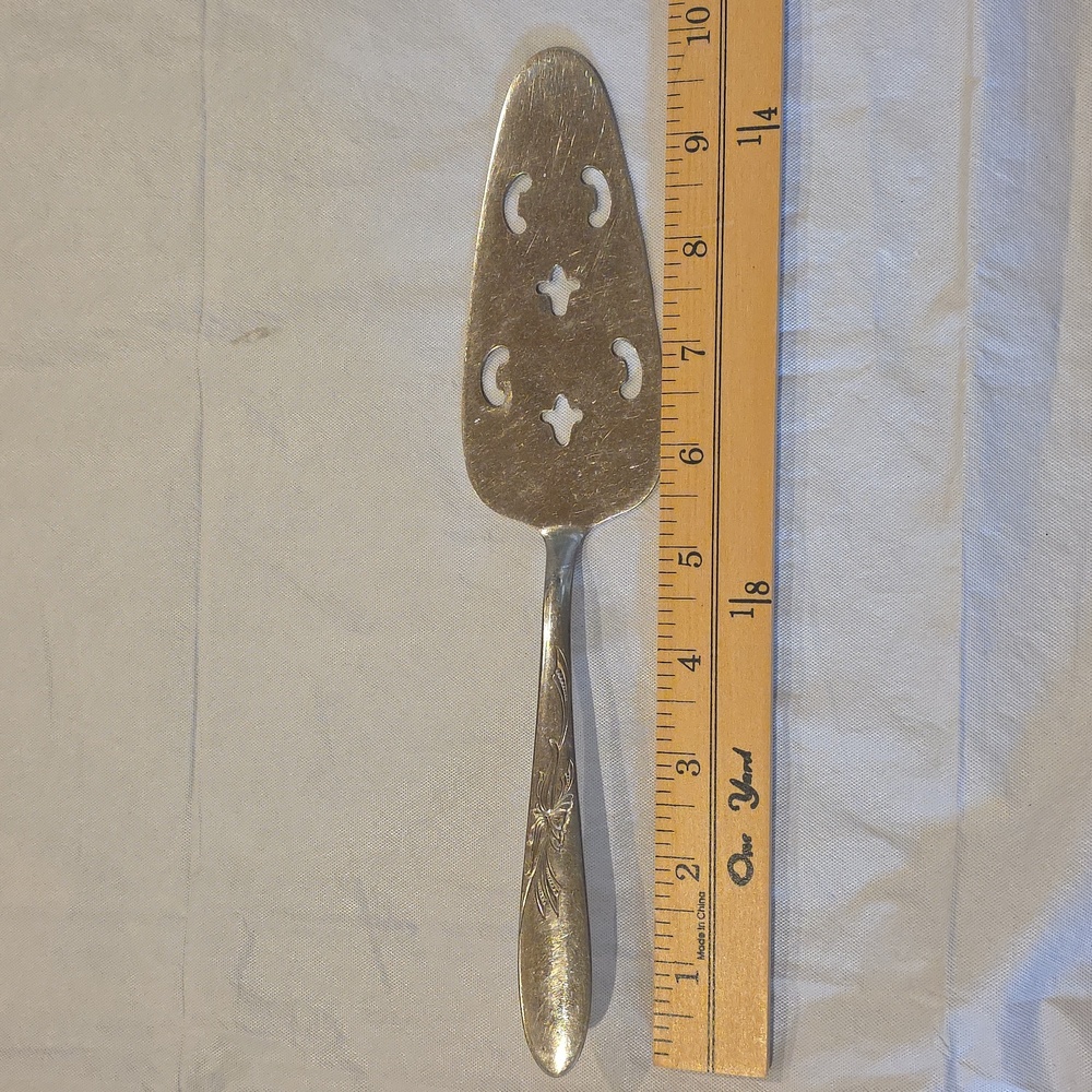 Utica Cutlery Co. Vtg Stainless Steel Silver Cake Pie Server Etched‎ Handle - Picture 5 of 5